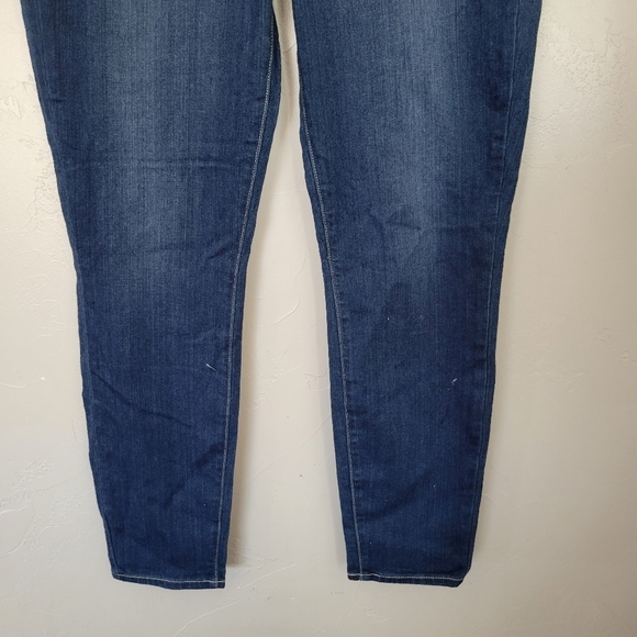Paige Denim 30 Hoxton Ankle Jeans Medium Wash Curvy Fit - Picture 3 of 7